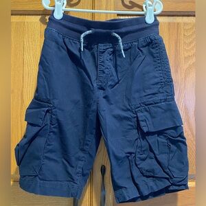 GAP Kids Navy Cargo Shorts Boys Size Small (6/7)